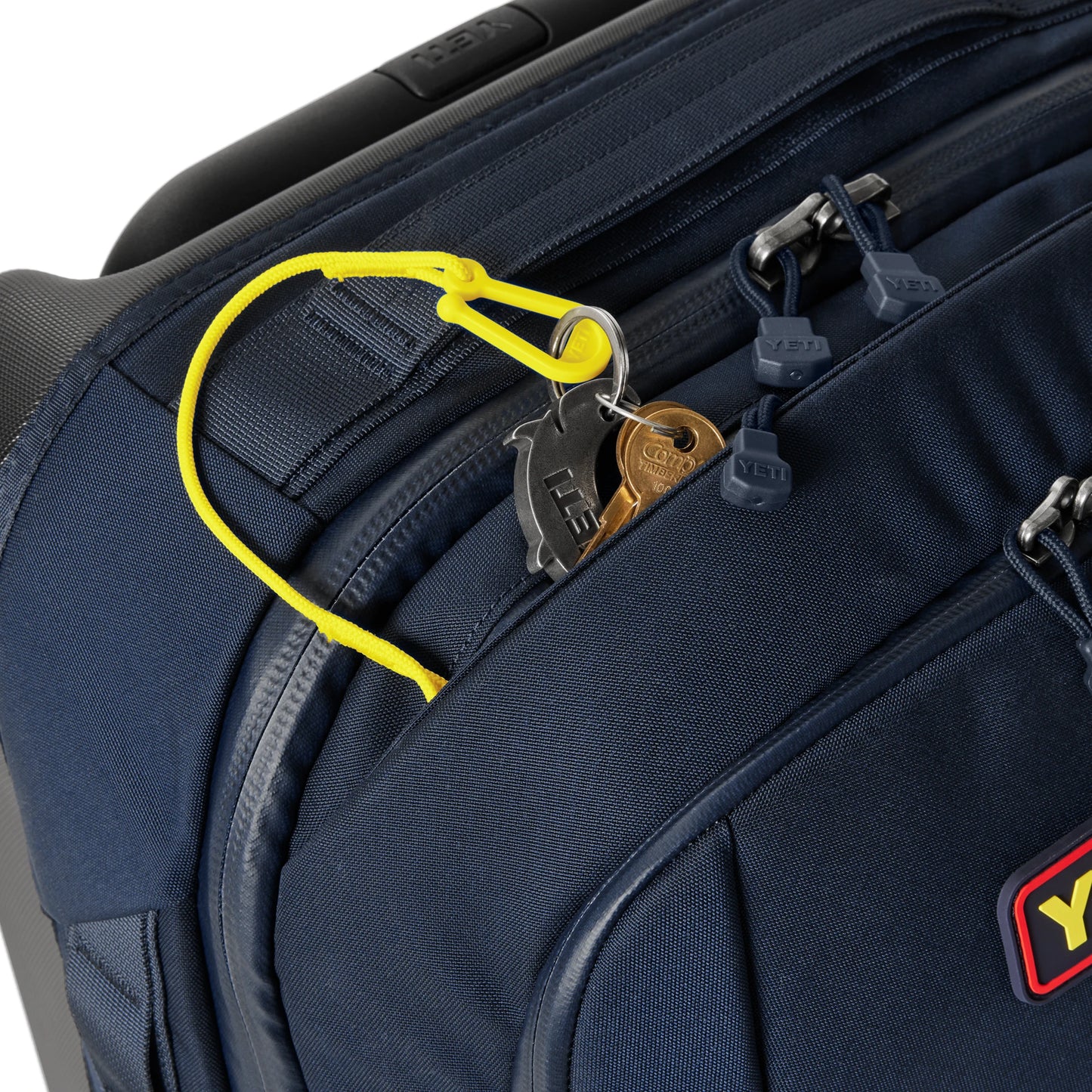 Crossroads® 22” Carry On Luggage - US 7547
