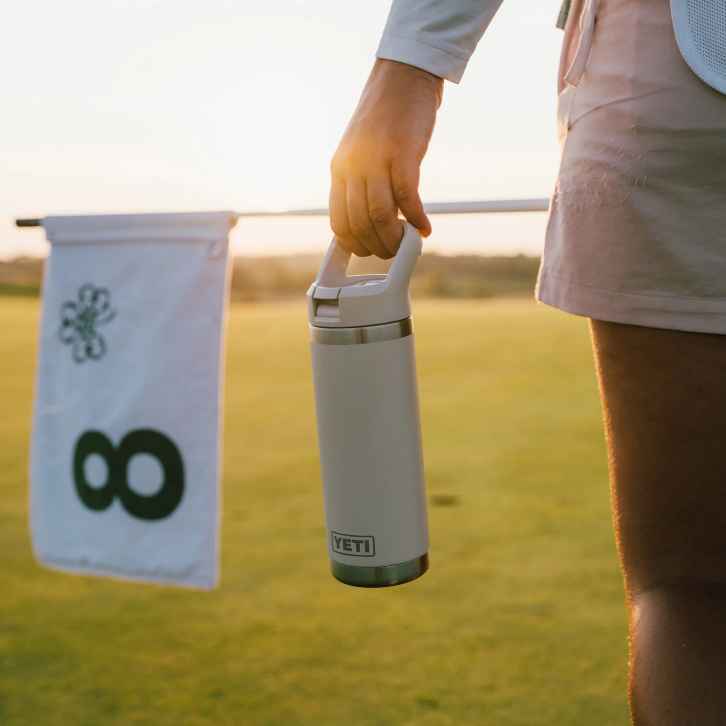 18 oz Water Bottle - US 8341