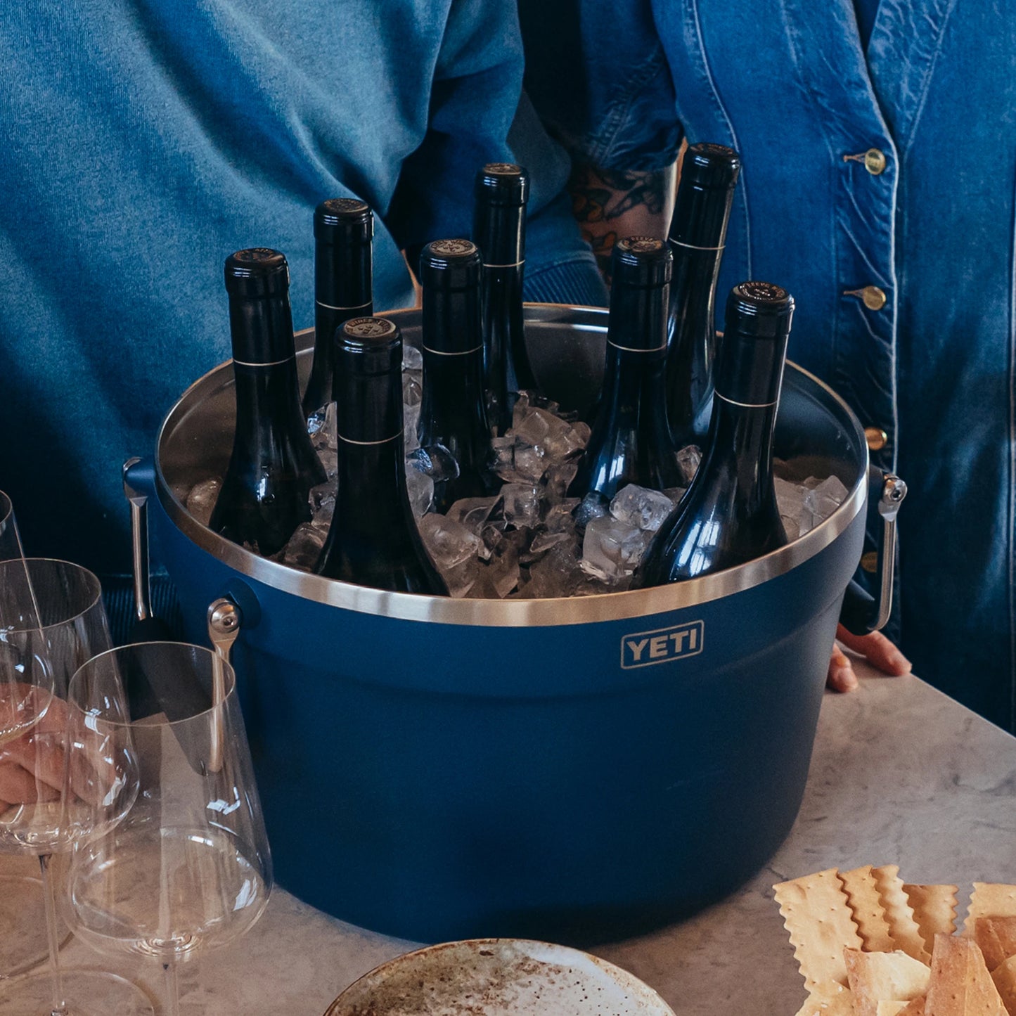 Beverage Tub - US 7861