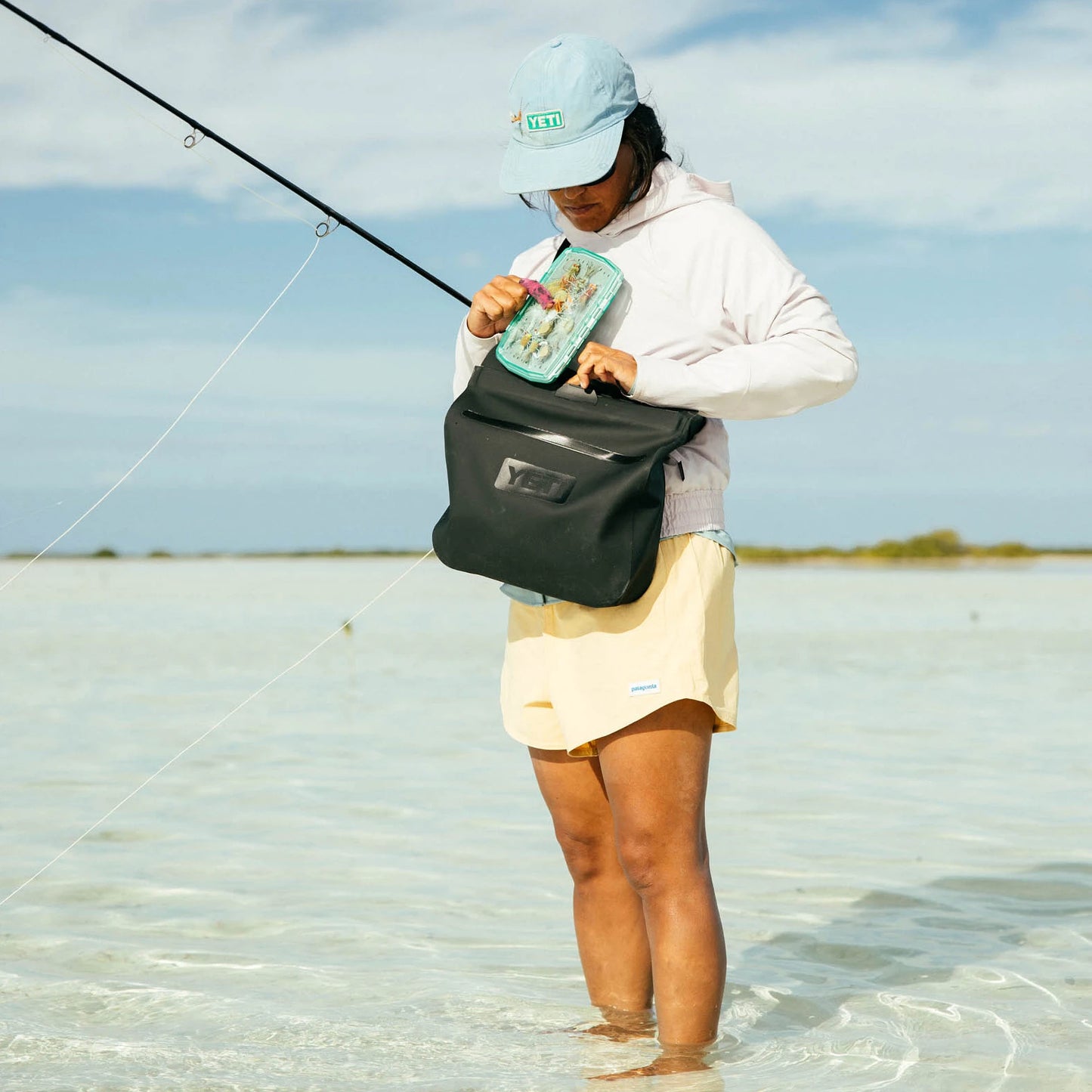6L Waterproof Gear Case - US 8844
