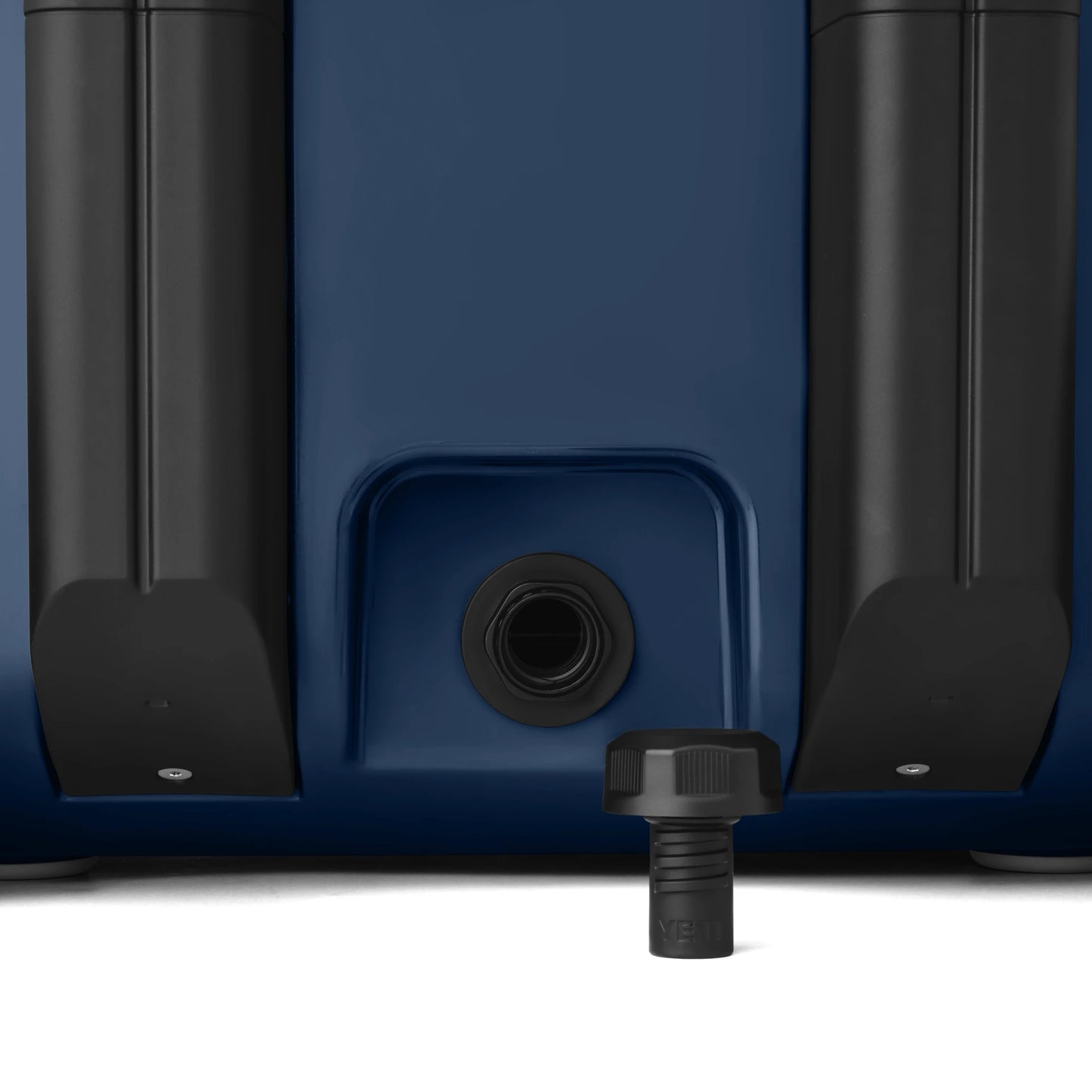 60 Wheeled Cooler - US 6146