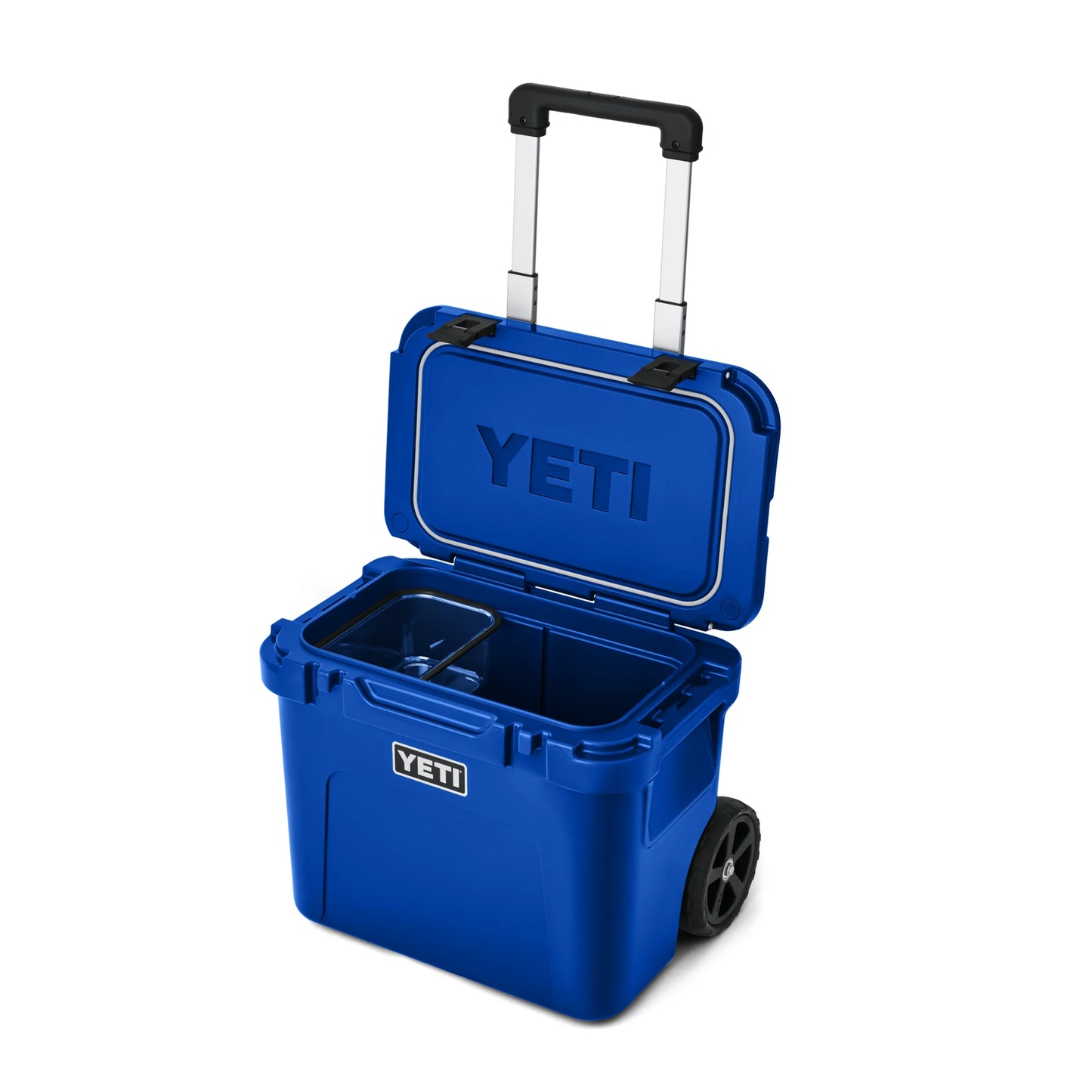 32 Wheeled Cooler - US 8172