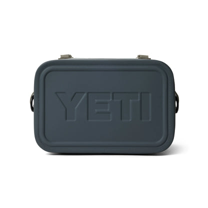 18 Soft Cooler - US 8607