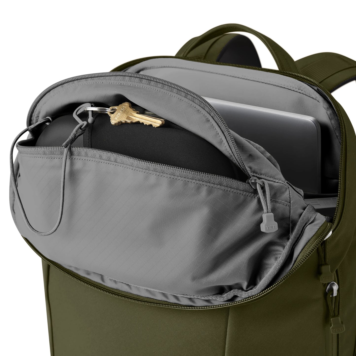22L Carry On Backpack - US 7240