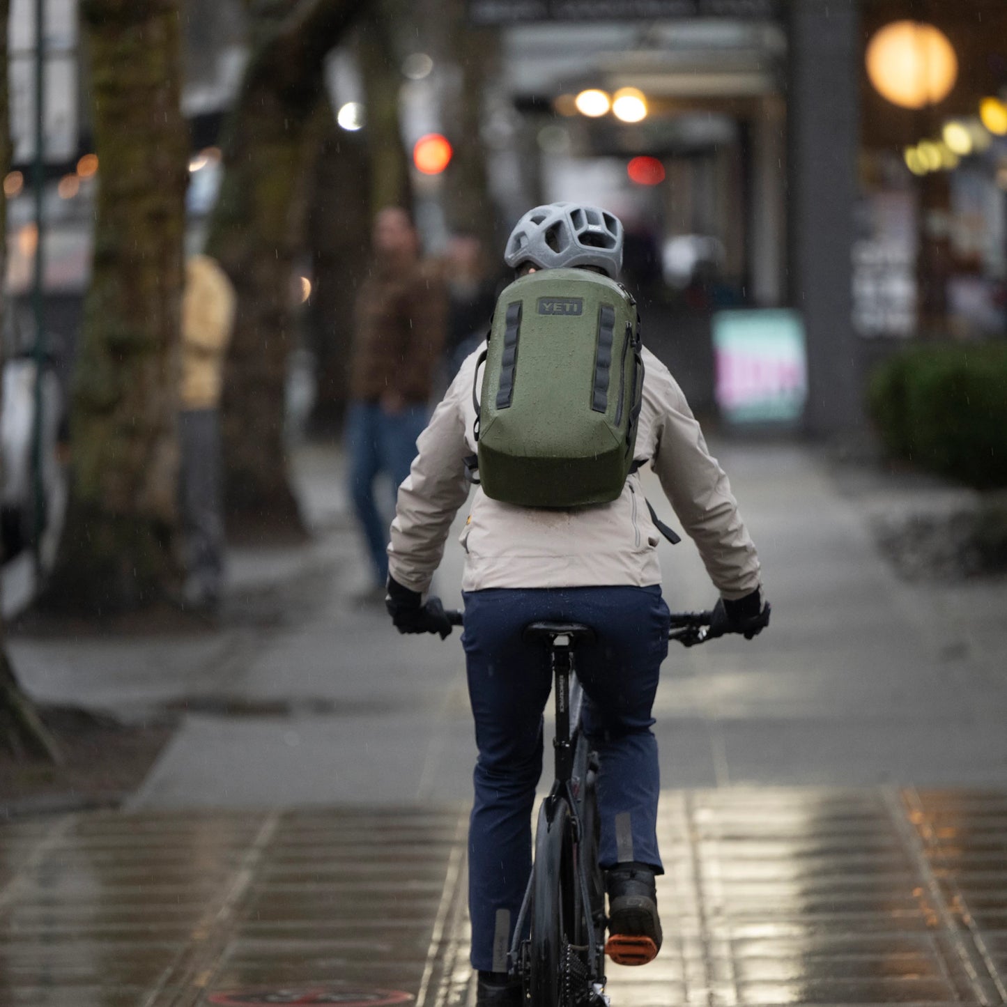 25L All-Weather Backpack - US 2254