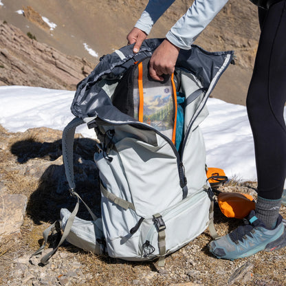 50L Women's Hiking Pack - US 8026