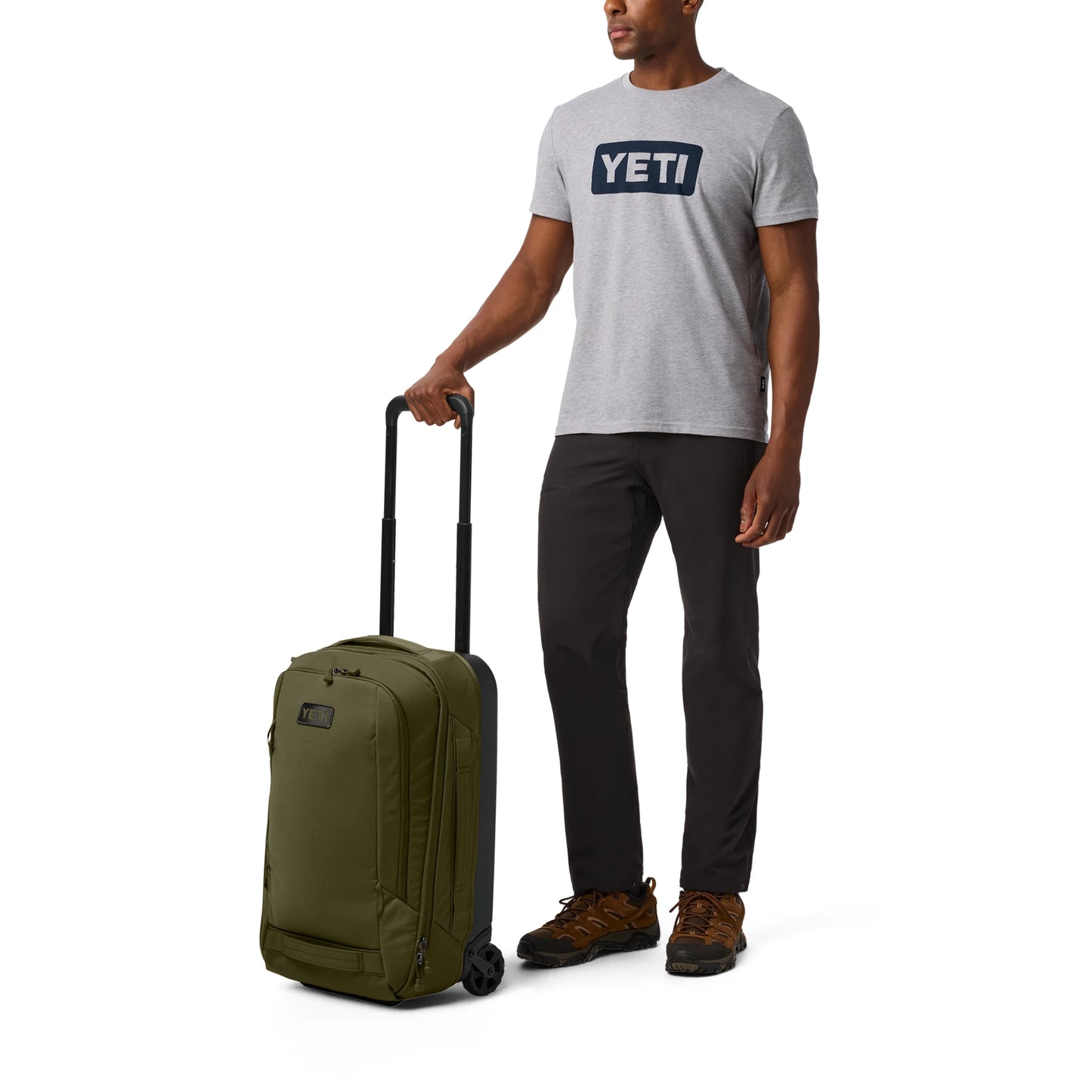 35L/22" Carry-On Luggage - US 5339