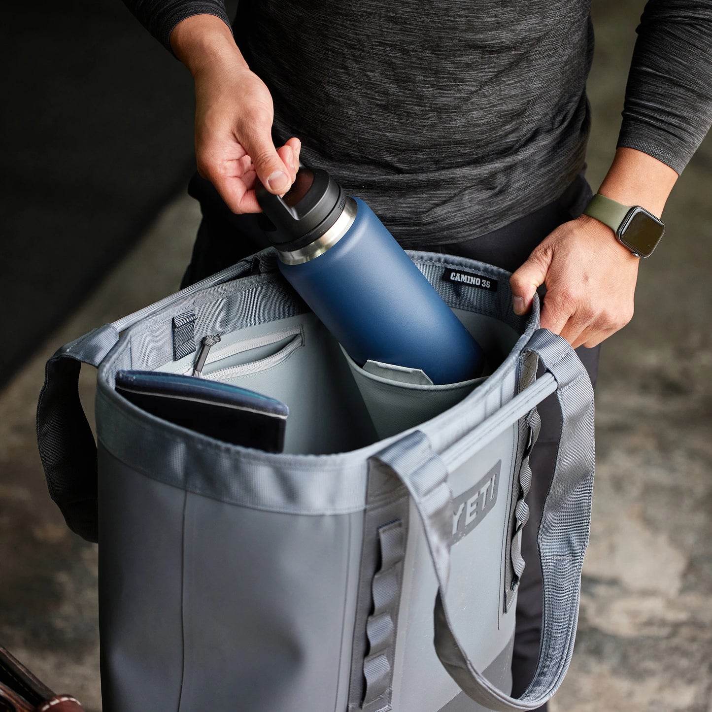 Camino® 35 Carryall Tote Bag - US 7386