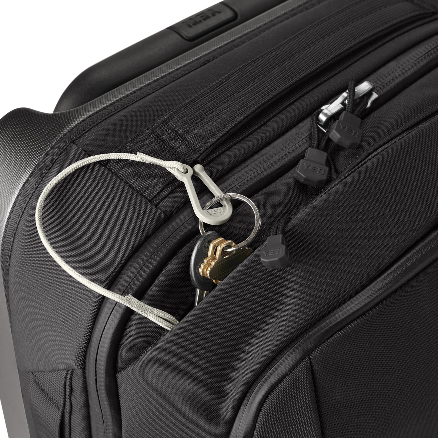 35L/22" Carry-On Luggage - US 9876
