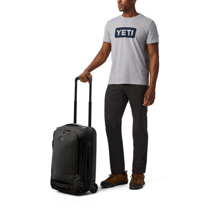 35L/22" Carry-On Luggage - US 9876