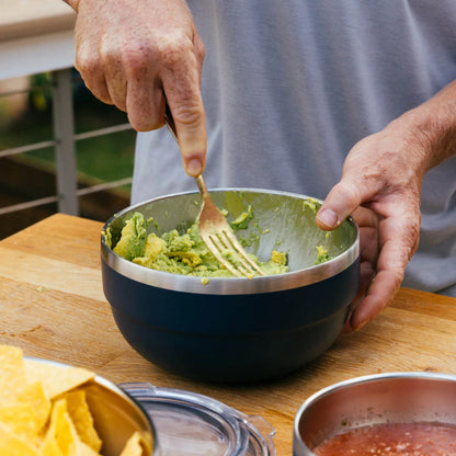 2 QT Insulated Bowl - US 9063