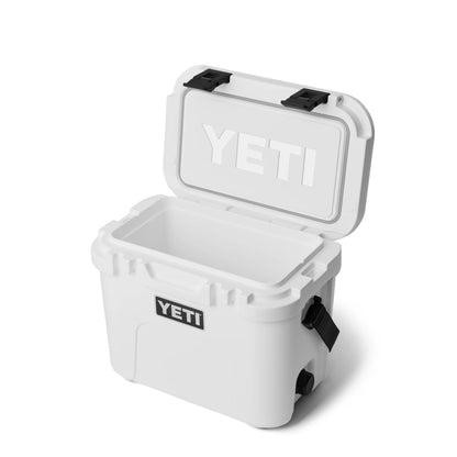 15 Hard Cooler - US 7739